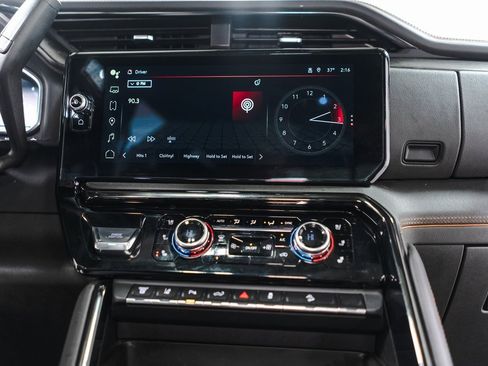 Used 2024 GMC Sierra 3500 AT4 w/ AT4 Premium Plus Package image 14