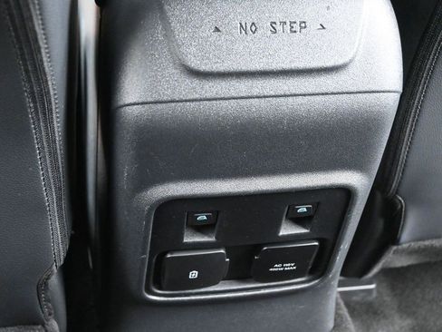 Used 2024 Ford Bronco Outer Banks image 17