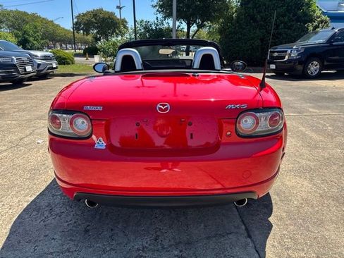 Used 2007 MAZDA MX-5 Miata Sport w/ Appearance Pkg RWD image 3
