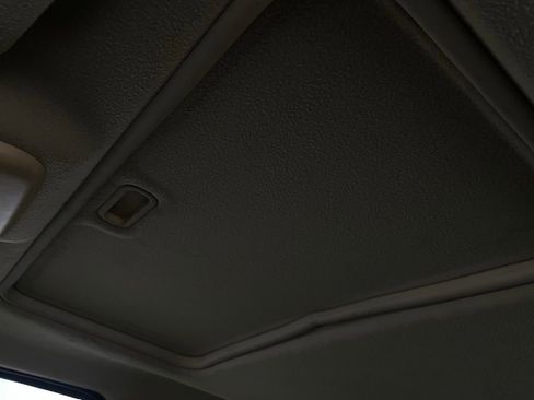 Used 2004 Ford Explorer Eddie Bauer image 30