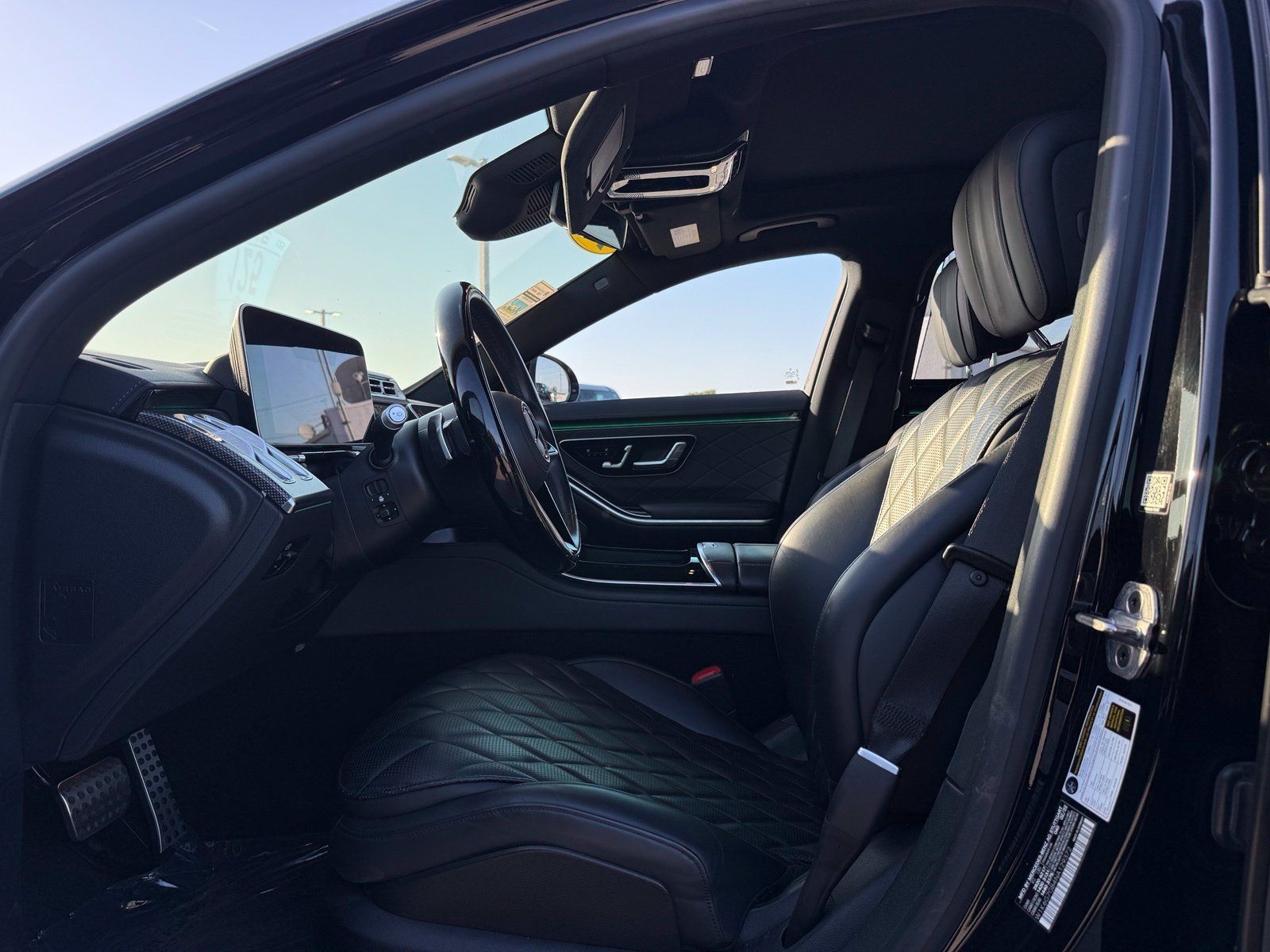 Used 2022 Mercedes-Benz S 580 4MATIC Sedan image 5