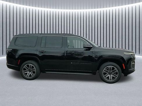 New 2026 Jeep Grand Wagoneer 4WD image 4