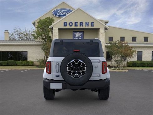 New 2025 Ford Bronco Outer Banks image 5