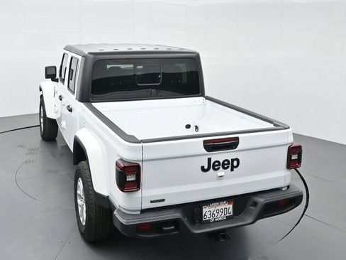 Used 2023 Jeep Gladiator Sport image 60