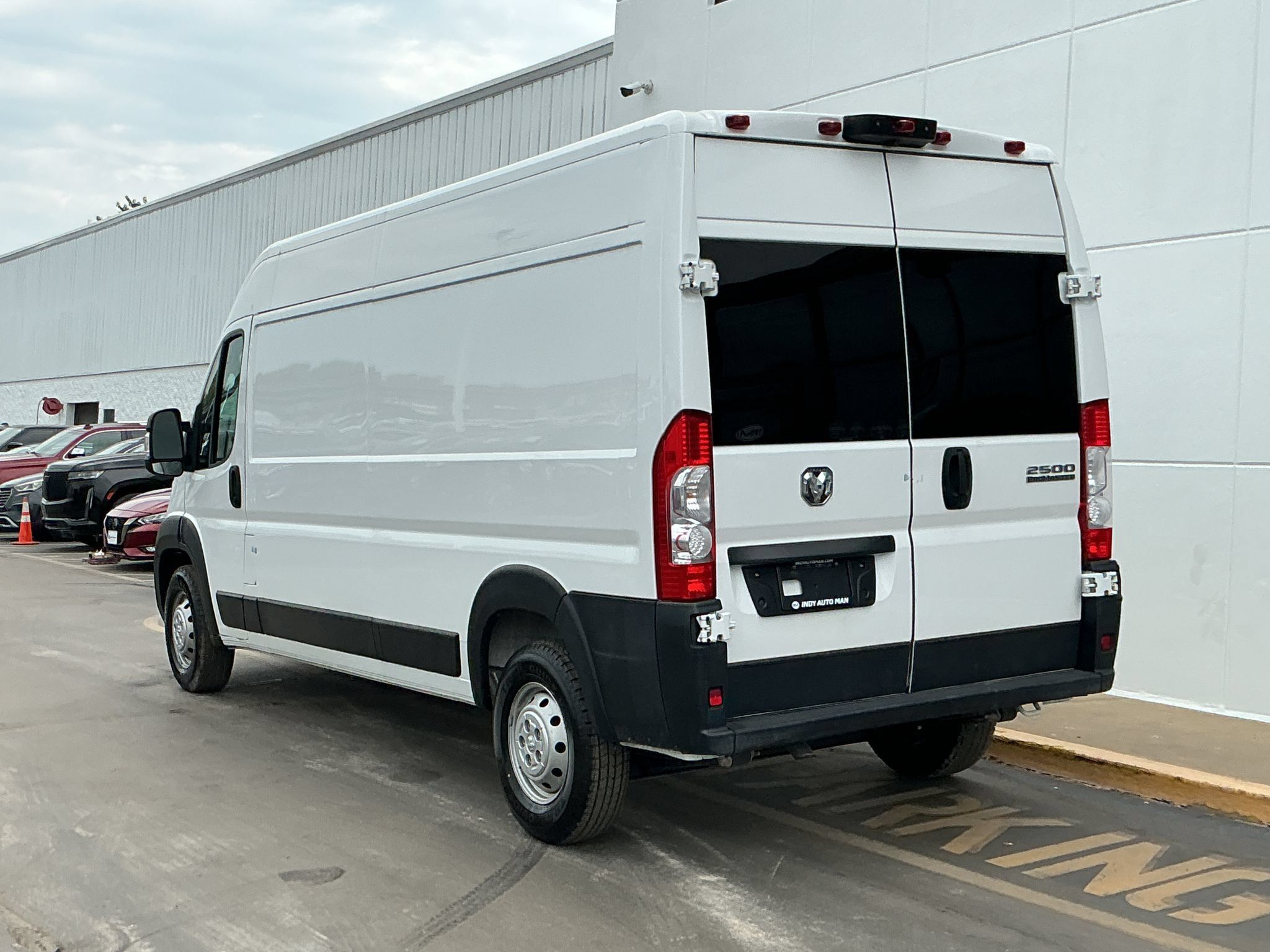 Used 2023 RAM ProMaster 2500 FWD image 6