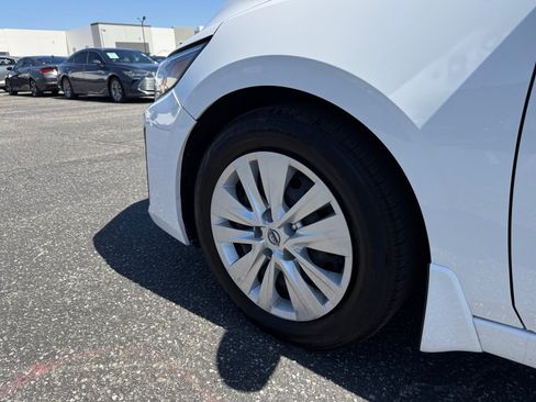 Used 2024 Nissan Sentra S FWD image 21