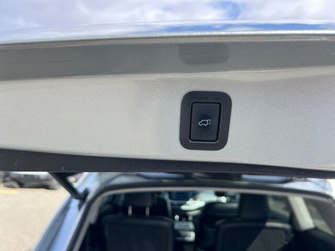 Used 2018 Toyota Highlander Limited image 26