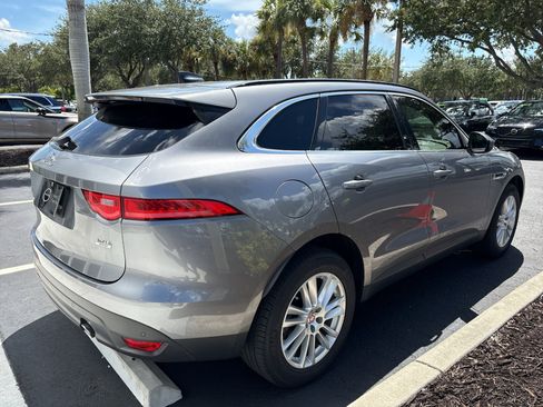 Used 2020 Jaguar F-PACE Prestige AWD/4WD image 5