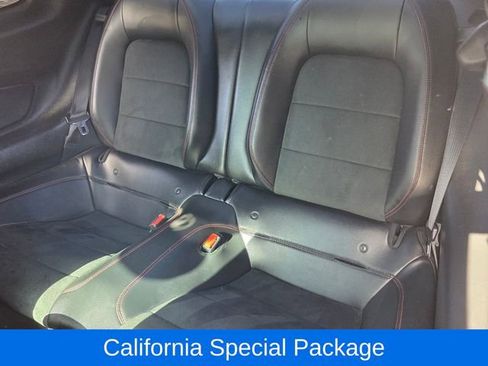 Used 2017 Ford Mustang GT Premium w/ Equipment Group 401A image 9