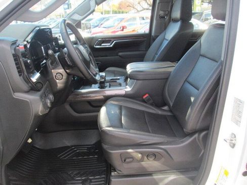 Used 2023 Chevrolet Silverado 1500 LTZ w/ LTZ Convenience Package II image 11