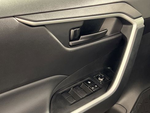 Used 2025 Toyota RAV4 LE image 15