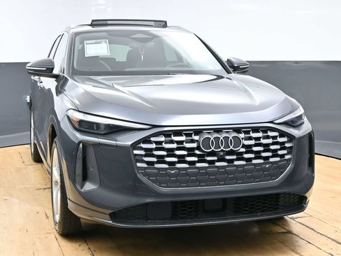 Used 2025 Audi Q5 Prestige AWD/4WD image 4