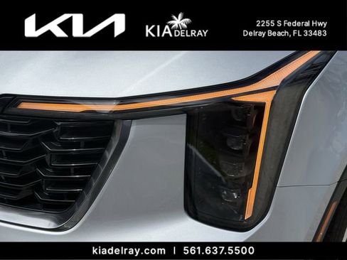 Used 2025 Kia Sorento SX Prestige AWD/4WD image 6