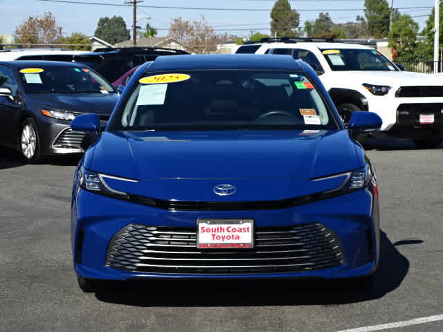 Certified 2025 Toyota Camry XLE w/ Premium Package FWD image 3