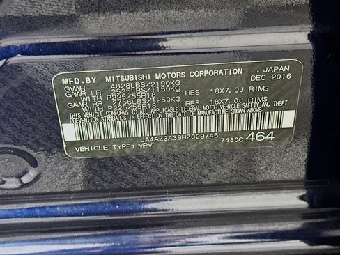 Used 2017 Mitsubishi Outlander SEL AWD/4WD image 12