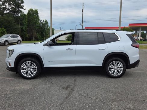 New 2026 GMC Acadia Elevation w/ Elevation Premium Package FWD image 2