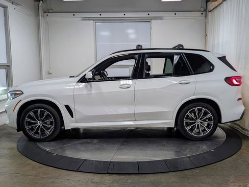 Used 2021 BMW X5 xDrive40i w/ M Sport Package image 6