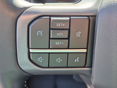 Used 2024 Ford F250 Lariat AWD/4WD image 17