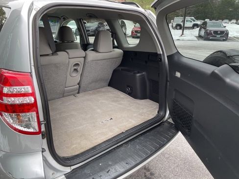 Used 2011 Toyota RAV4 4WD image 8