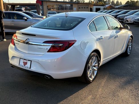 Used 2016 Buick Regal Premium w/ Driver Confidence Package #2 image 9