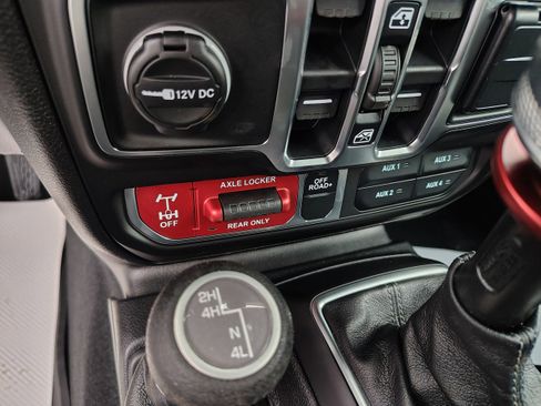 New 2026 Jeep Wrangler Unlimited Sport image 28