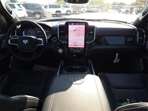 Used 2025 RAM 1500 Laramie image 13