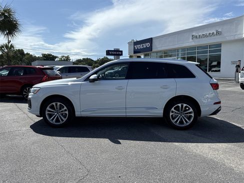Used 2025 Audi Q7 3.0T Premium Plus image 2