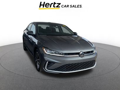 Used 2025 Volkswagen Jetta SE