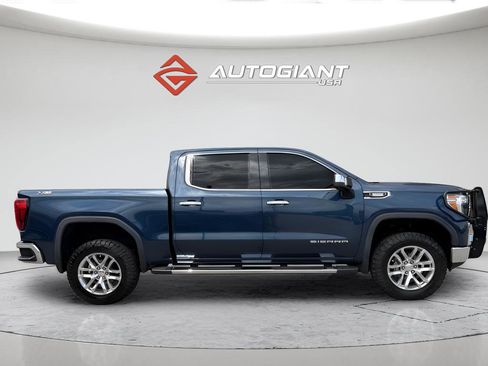Used 2021 GMC Sierra 1500 SLT AWD/4WD image 12