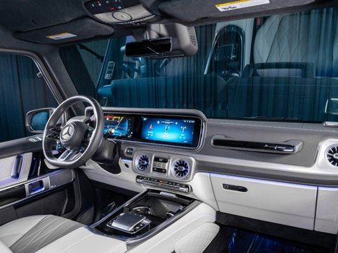 Certified 2025 Mercedes-Benz G 63 AMG 4MATIC image 4