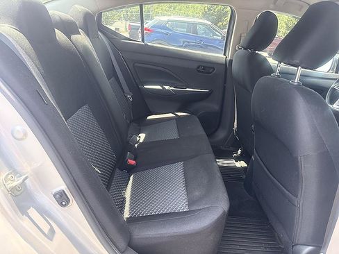 Used 2022 Nissan Versa S FWD image 20