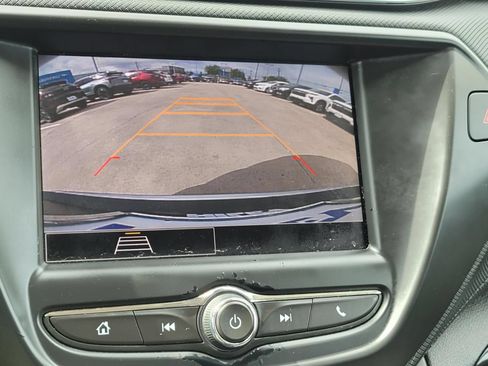 Used 2023 Chevrolet TrailBlazer LT FWD image 23
