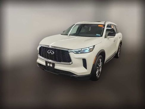 Used 2024 INFINITI QX60 Luxe AWD/4WD image 2