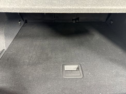 Used 2025 Audi Q3 2.0T Premium Plus w/ Premium Plus Package image 36