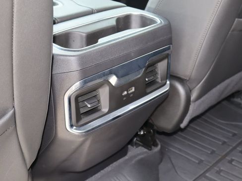 Used 2022 GMC Sierra 1500 Elevation w/ Elevation Premium Package AWD/4WD image 18