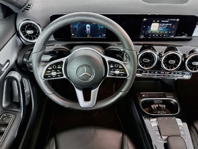 Used 2020 Mercedes-Benz A 220 image 14