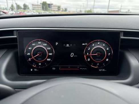 Used 2022 Hyundai Tucson SEL w/ Convenience + Premium Package FWD image 15