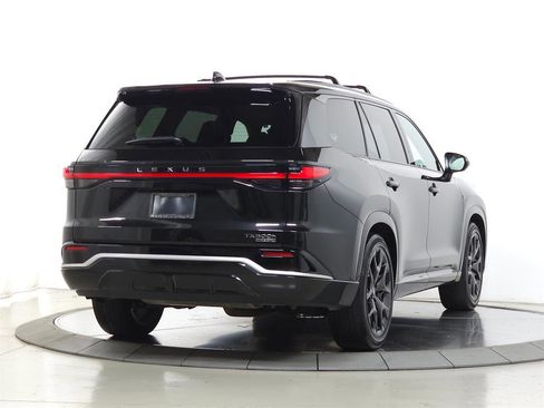 Used 2024 Lexus TX 500h AWD image 9