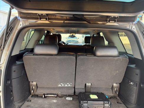 Used 2013 Chevrolet Tahoe LT image 9