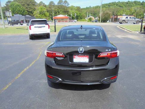 Used 2016 Acura ILX FWD image 4