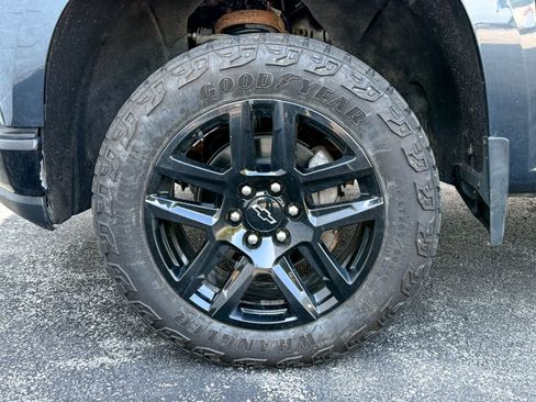 Certified 2022 Chevrolet Silverado 1500 LT Trail Boss w/ Bed Protection Package AWD/4WD image 11