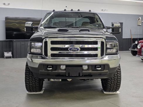 Used 2004 Ford F250 Lariat image 24