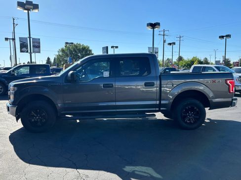 Used 2017 Ford F150 XLT AWD/4WD image 8
