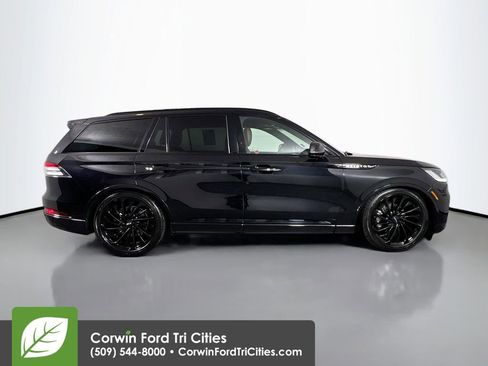 Used 2025 Lincoln Aviator Reserve w/ Equipment Group 201A AWD/4WD image 20