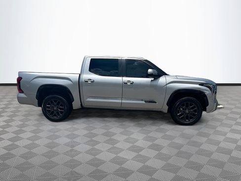 Used 2025 Toyota Tundra Platinum AWD/4WD image 5