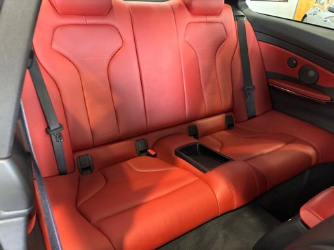 Used 2016 BMW M4 Coupe image 17