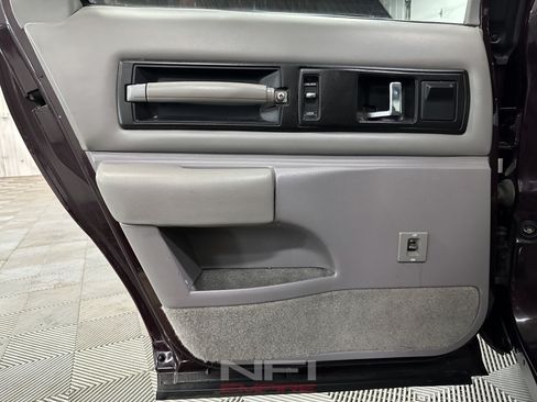 Used 1995 Chevrolet Impala SS RWD image 33