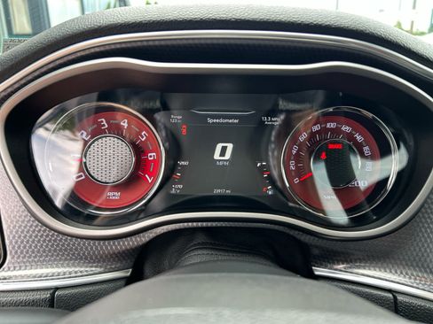 Used 2016 Dodge Challenger SRT Hellcat RWD image 16