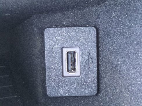 Used 2019 Lincoln Nautilus Select image 22