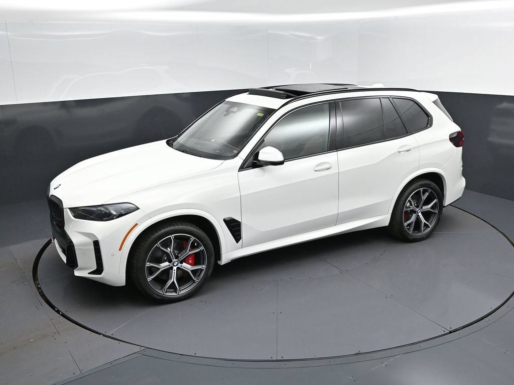 Used 2026 BMW X5 xDrive40i w/ M Sport Package AWD/4WD image 31